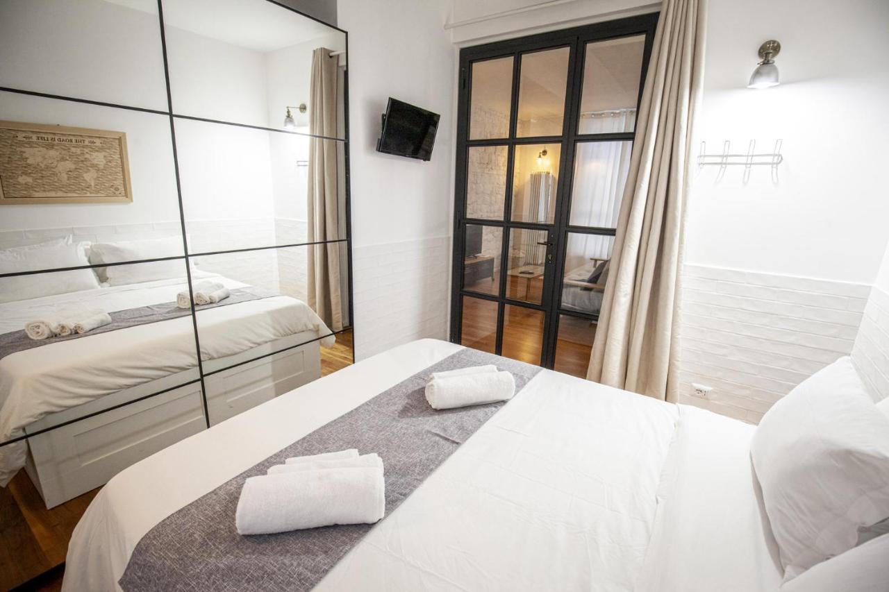 Lovely And Modern Flat Near The Colosseum Рим Екстериор снимка